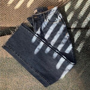 PacSun Women’s Straight 90’s Mid Rise Jeweled Waist Raw Hem Blue Jeans Size 28